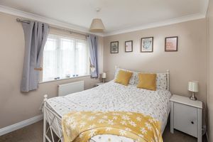 Bedroom- click for photo gallery